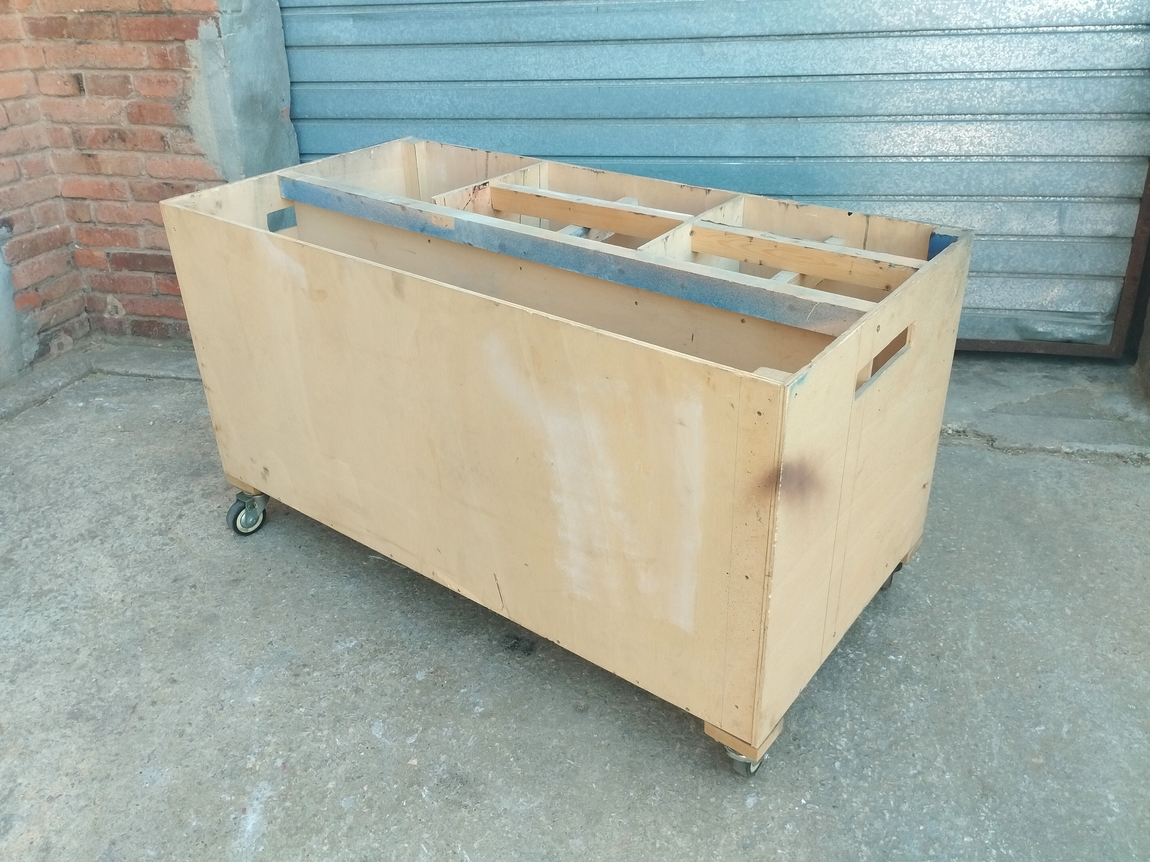 carro cajon separador taller carpinteria 70_5x124_5x62 1u